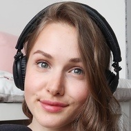 Lara Rebecca, 25 (YouTube Star)