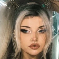 Larissa Lambert, 27 (Pop Singer)