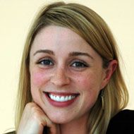 Laura Bertram, 45 (Attrice TV)
