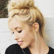 Laura Clery, 39 (Facebook明星)