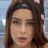 Laura Monroy, 34 (Model)