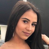 Laura Nicole, 24 (Instagram Star)