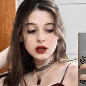 Laura Rauseo, 18 (TV Actress)