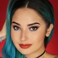 Laura Sánchez, 32 (YouTube Star)
