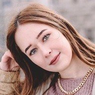 Laura Sophie, 24 (TikTok Star)