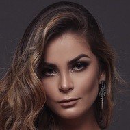 Laura Spoya, 32 (選美比賽)