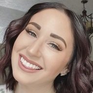 Lauran Woolley, 31 (TikTok Star)