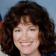 Laurel Clark (1961 - 2003) (宇航员)