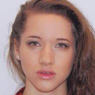 Lauren Cruz, 28 (Pop Singer)