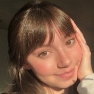 Lauren Donzis, 19 (TV Actress)