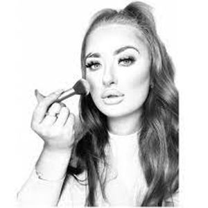 Lauren Hickey, 24 (TikTok Star)