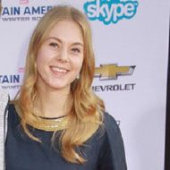 Lauren North, 29 (Family Member)