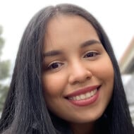 Laurysa Victoria, 32 (TikTok Star)