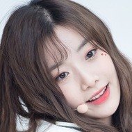 Lee Hyunjoo, 26 (Pop Singer)