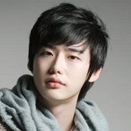 Lee Jong-suk, 34 (Attore TV)