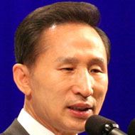 Lee Myung-Bak, 82 (Líder Mundial)