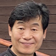 Lee Yeon-Bok, 66 (Chef)