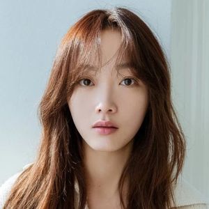 Lee Yoo-mi, 29 (TV Actress)