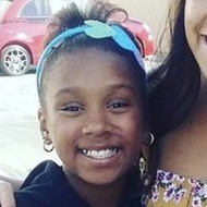 Leileistar, 19 (Instagram Star)