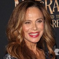 Lena Olin, 68 (电影女演员)