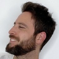 Leo Arriaga, 40 (Radiogastgeber)