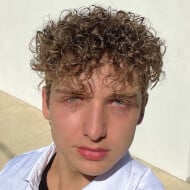 Leo Gonçalvez, 23 (Dancer)