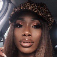 Leonore Christa, 29 (Instagram Star)