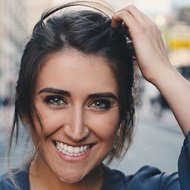 Leslie Mosier, 31 (平面設計師)