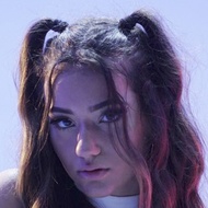 Letícia Pinotti, 19 (TikTok Star)