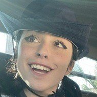 Leticia Shirakiin, 25 (YouTube明星)