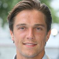 Lewis Bloor, 34 (现实之星)