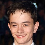 Lewis MacDougall, 21 (Movie Actor)