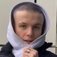 Lewis Sharp, 24 (TikTok Star)