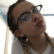 Liddlenique, 24 (Instagram Star)