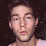 Lij Gilmour, 28 (Cantante pop)