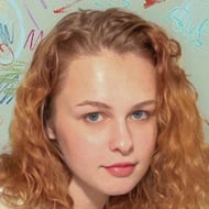 Lila Woolgar, 25 (TikTok Star)