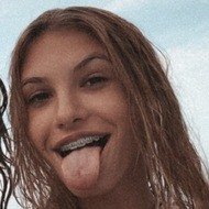 Lily Bell, 18 (TikTok明星)