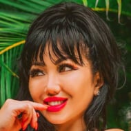 Lily Kiletto, 38 (Instagram Star)