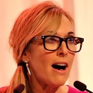 Linda Cohn, 65 (Sportscaster)