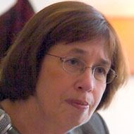 Linda Greenhouse, 77 (Periodista)