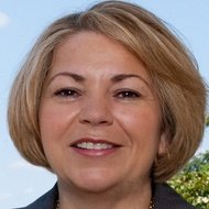 Linda Sanchez, 56 (Politician)