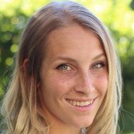 Lindsay Cummings, 32 (Young Adult Author)
