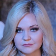 Lindsey Fitzharris, 43 (Non-Fiction Author)