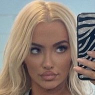 Lindsey Pelas, 32 (Instagram Star)