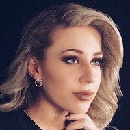 Lisa Vol, 29 (Popsänger)