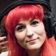 Lisa Wagner, 29 (Folk Singer)