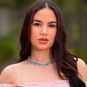 Lissandra Garabito, 33 (TikTok Star)