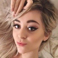 Liz Mace, 31 (Pop Singer)