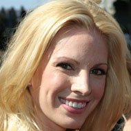 Liza Huber, 50 (肥皂剧女演员)