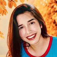 Lizbeth Castañeda, 25 (YouTube Star)